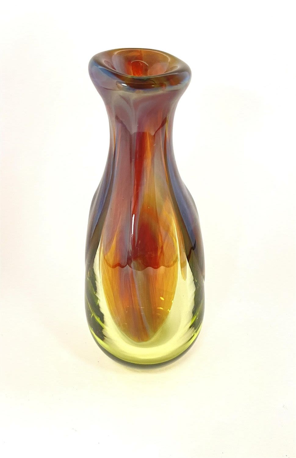 Lot 371: Dominick Labino art glass vase