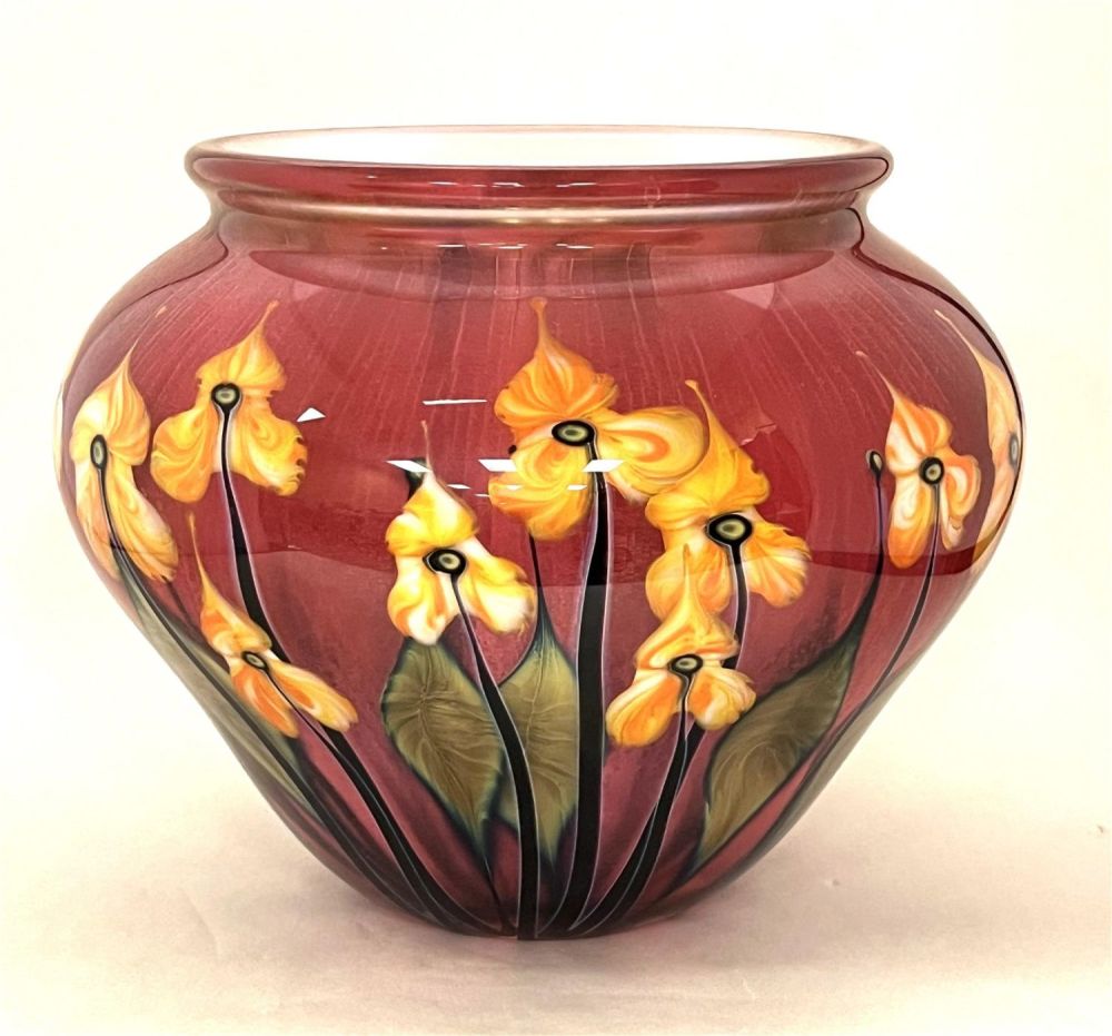 Lot 391: Heavy John Lotton art glass vase