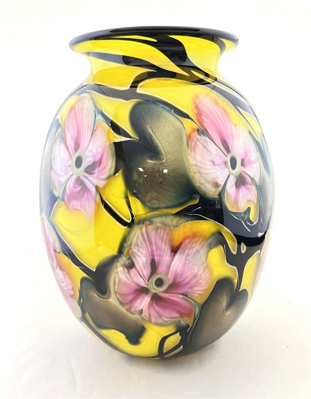 Lot 393: Charles Lotton yellow glass vase