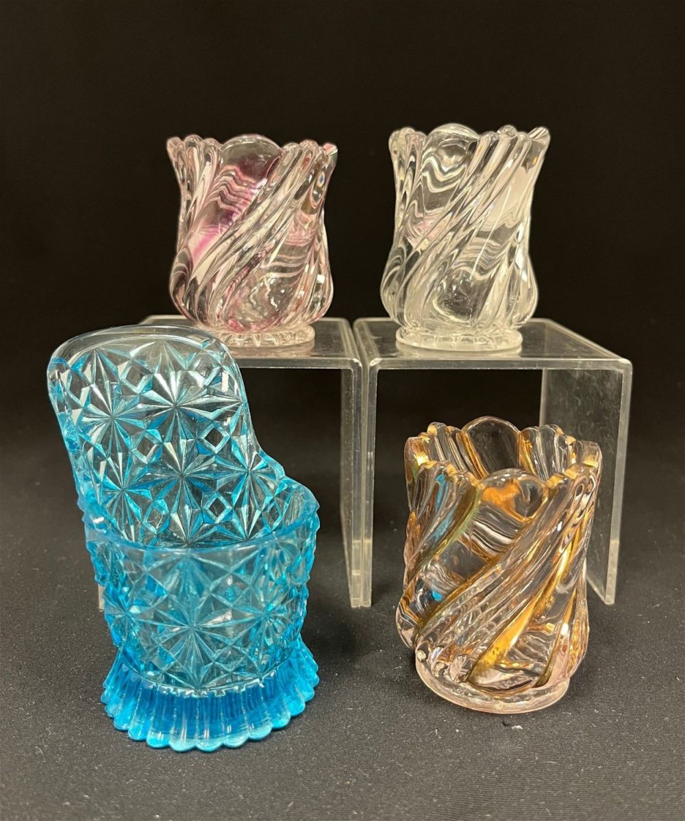 Lot 189: Four Duncan Miller glass toothpicks