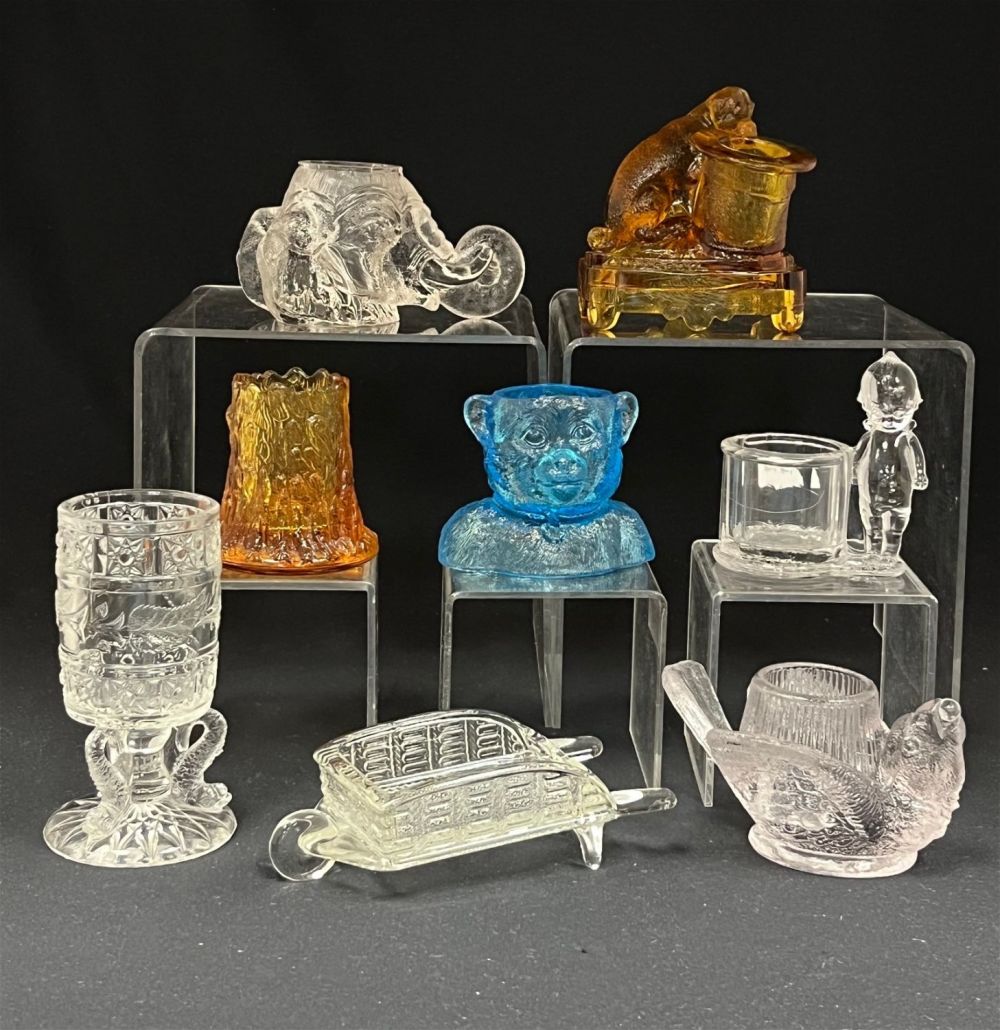 Lot 207: 8 Figural glass toothpicks