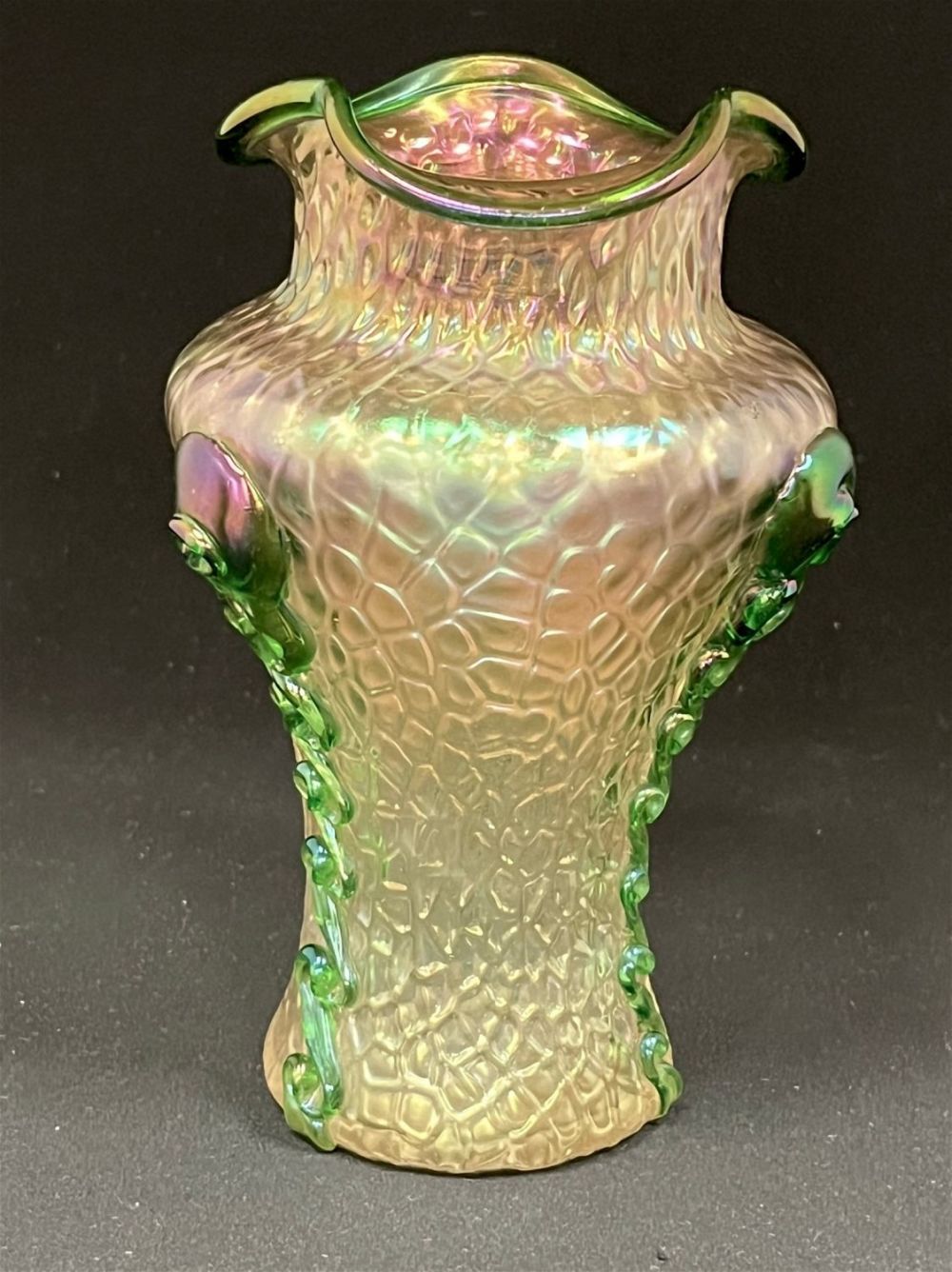 Lot 360: Kralik Verre-de-Soi glass vase