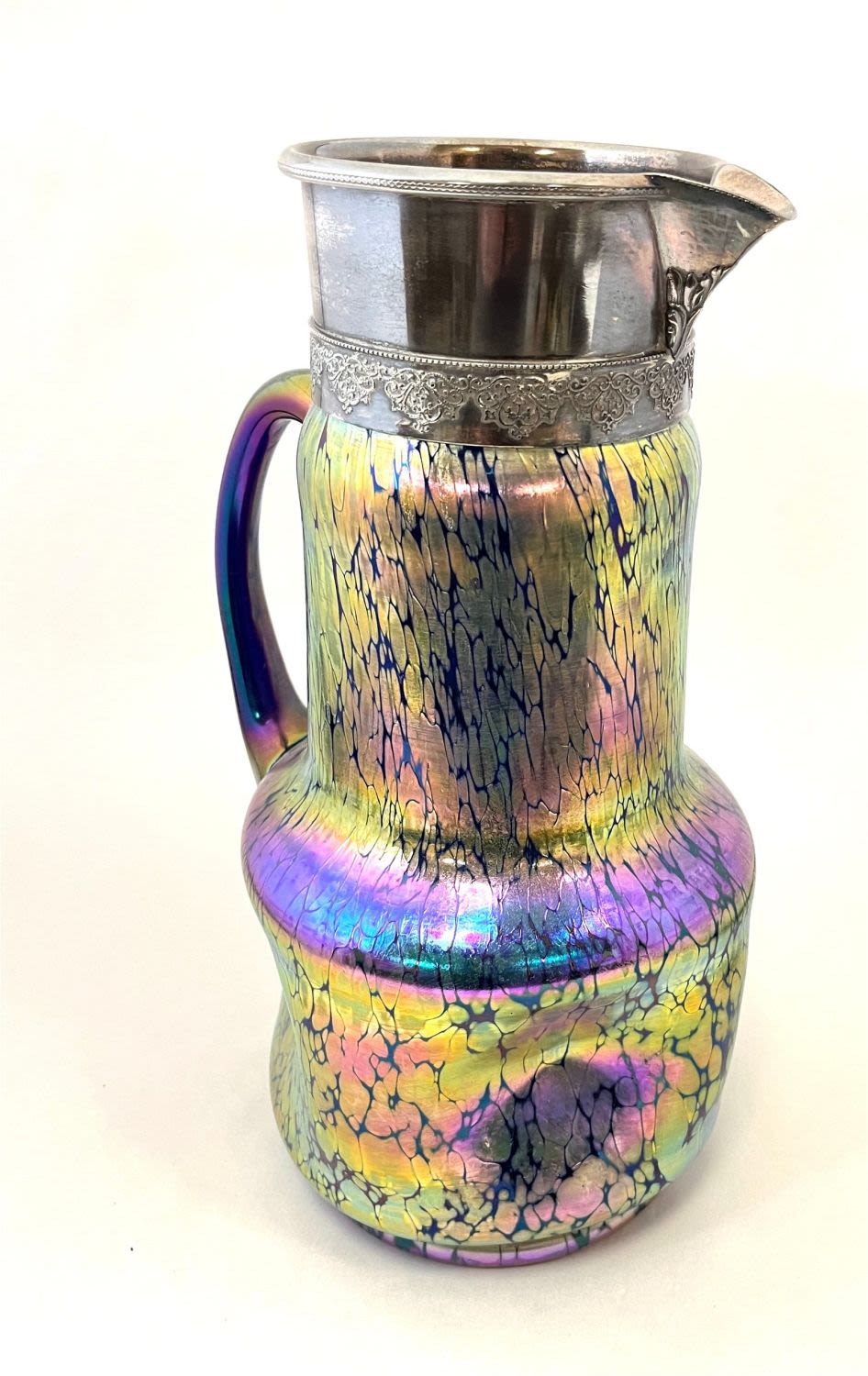 Lot 362: Large Loetz Papillon glass tankard