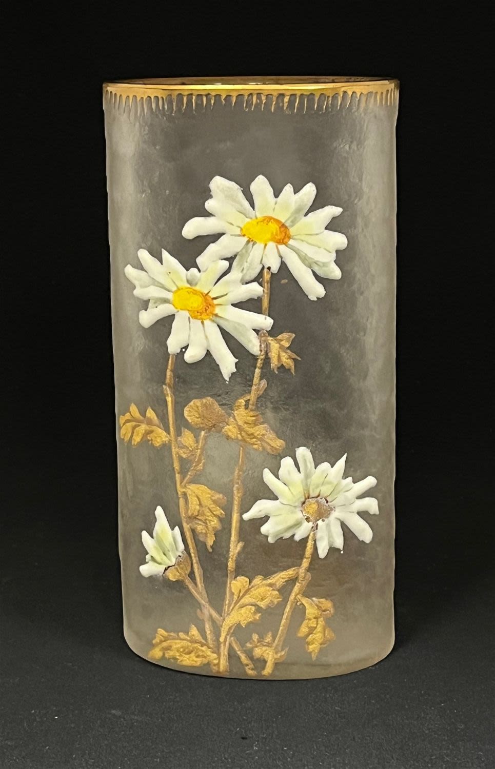 Lot 372: Mont Joye Cameo glass vase