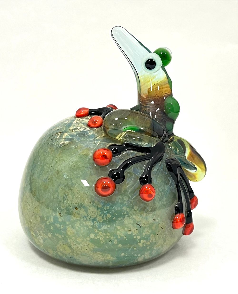 Lot 361: John Nygren frog paperweight
