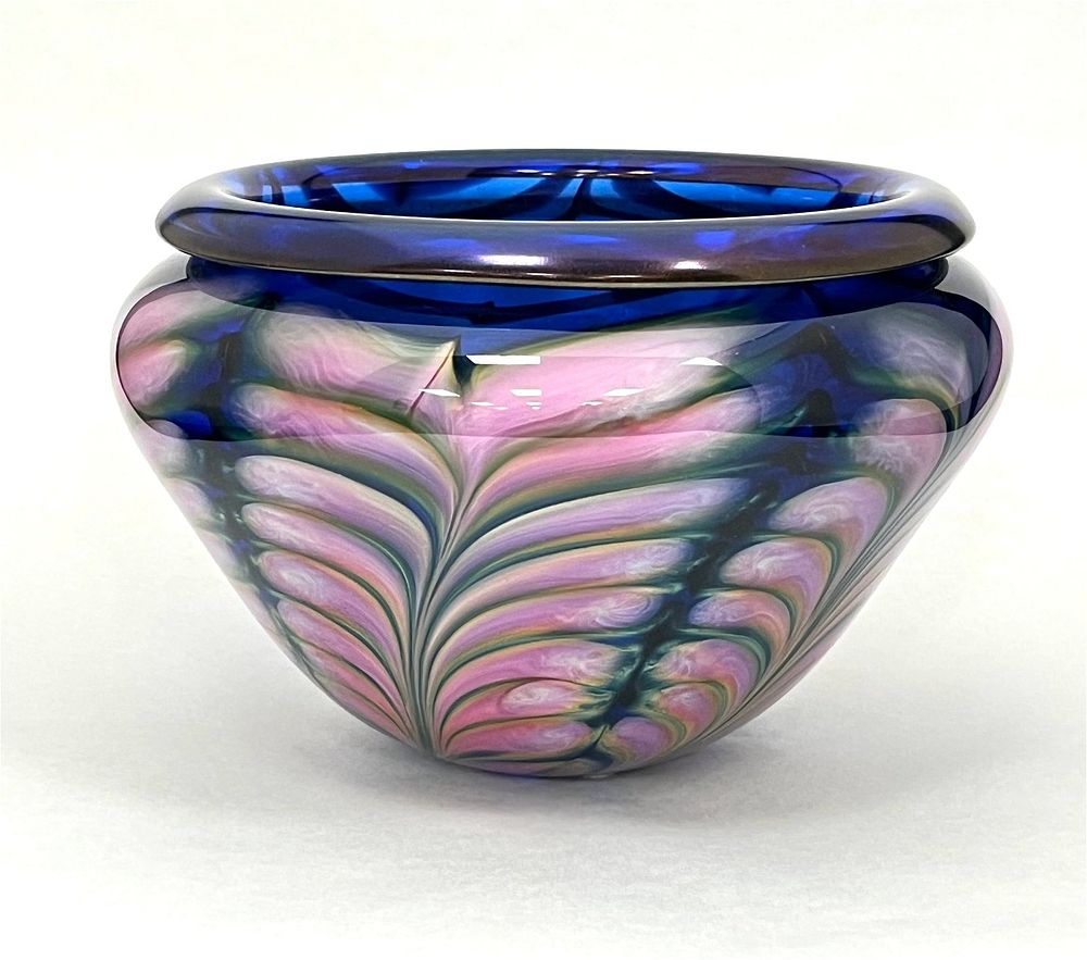 Lot 368: Daniel Lotton Pulled Feather Vase