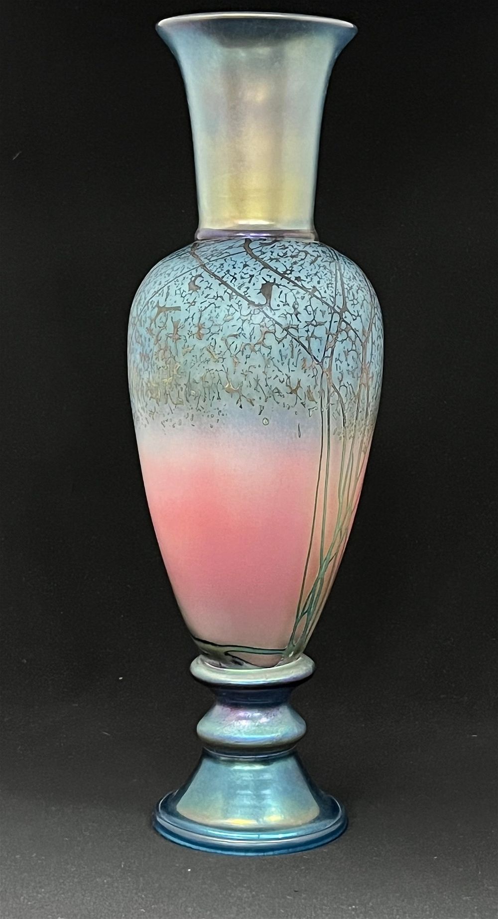 Lot 371: Peet Robison blue and pink footed vase