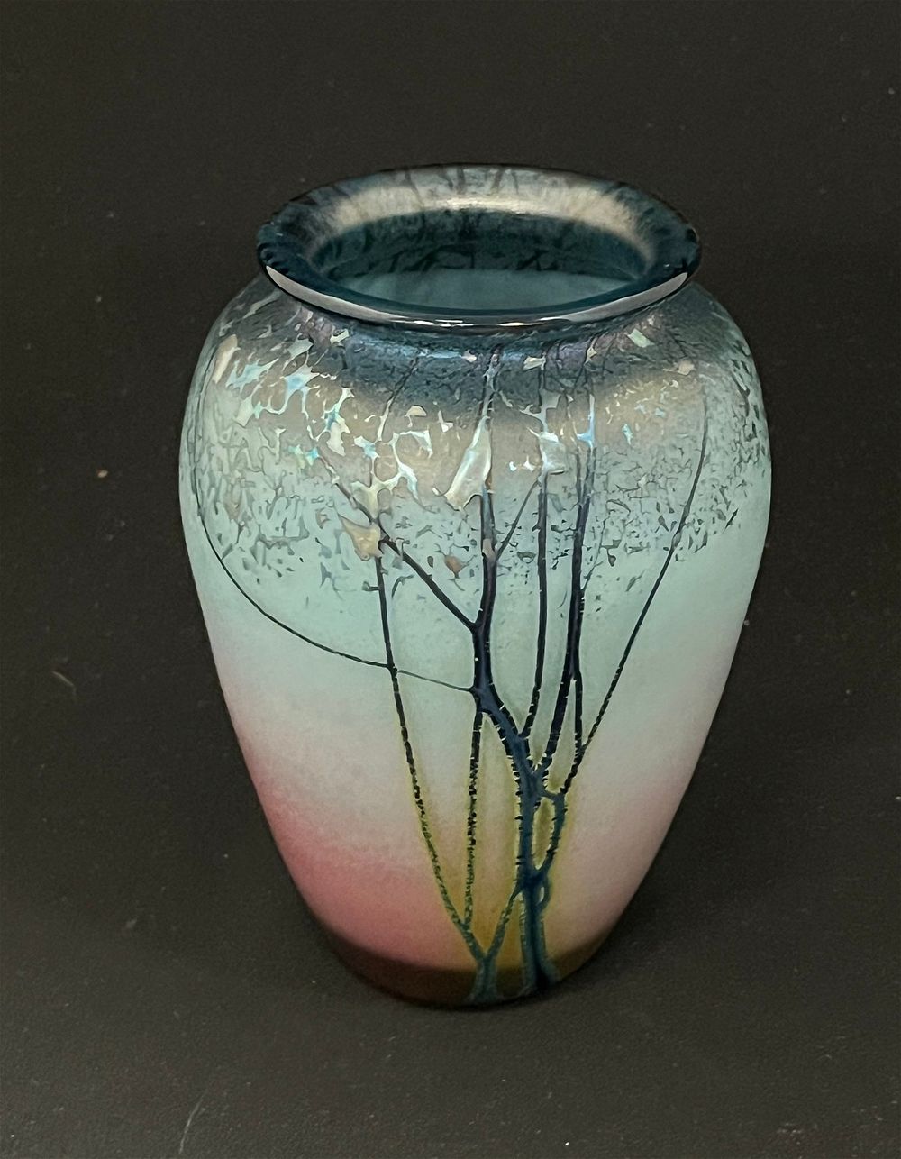 Lot 372: Peet Robison blue and pink vase