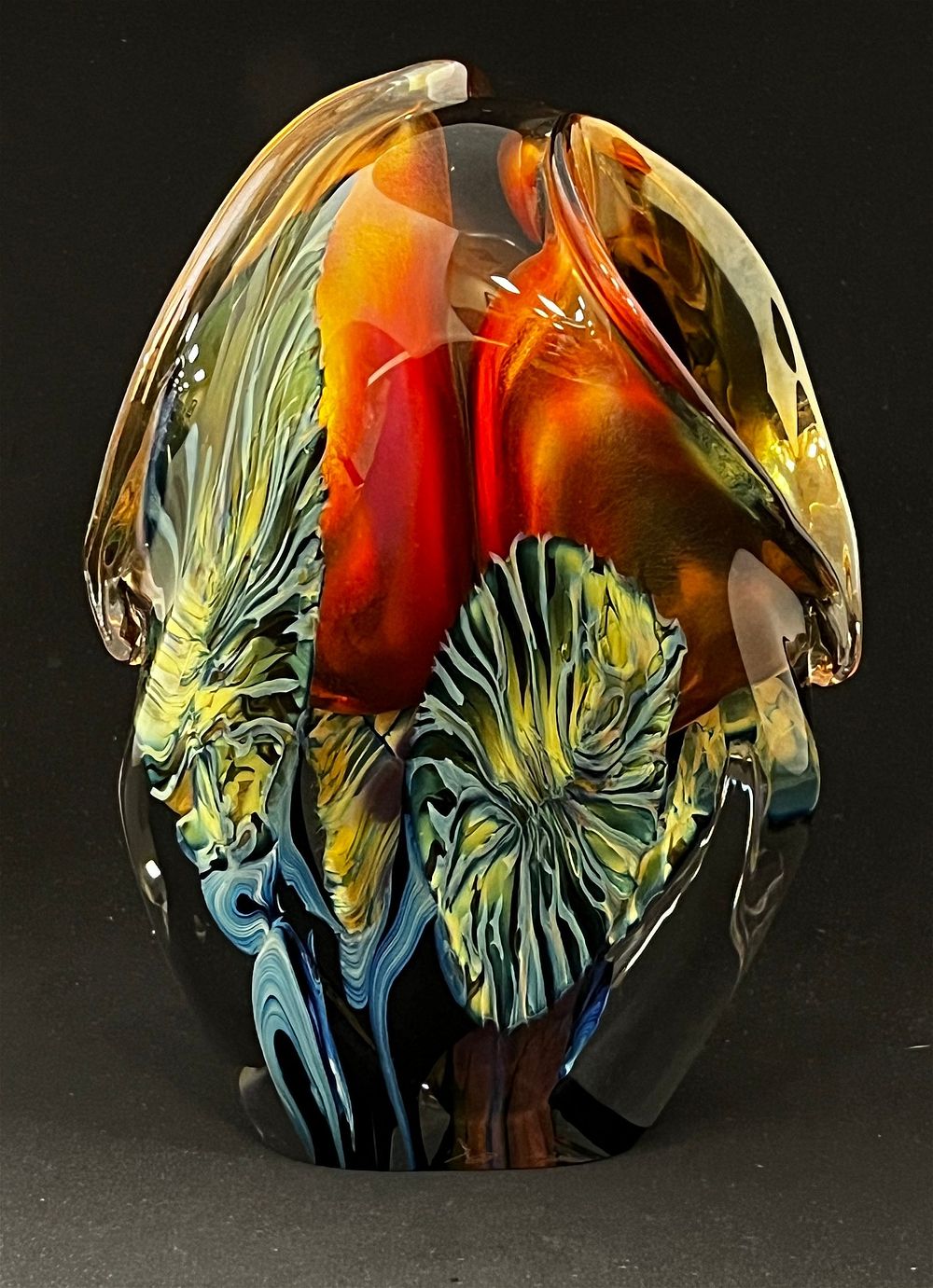 Lot 397: David Lotton free form glass vase