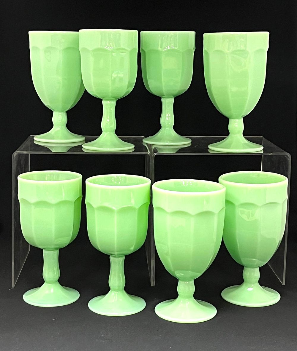 Lot 211: 8 Jadite Goblets