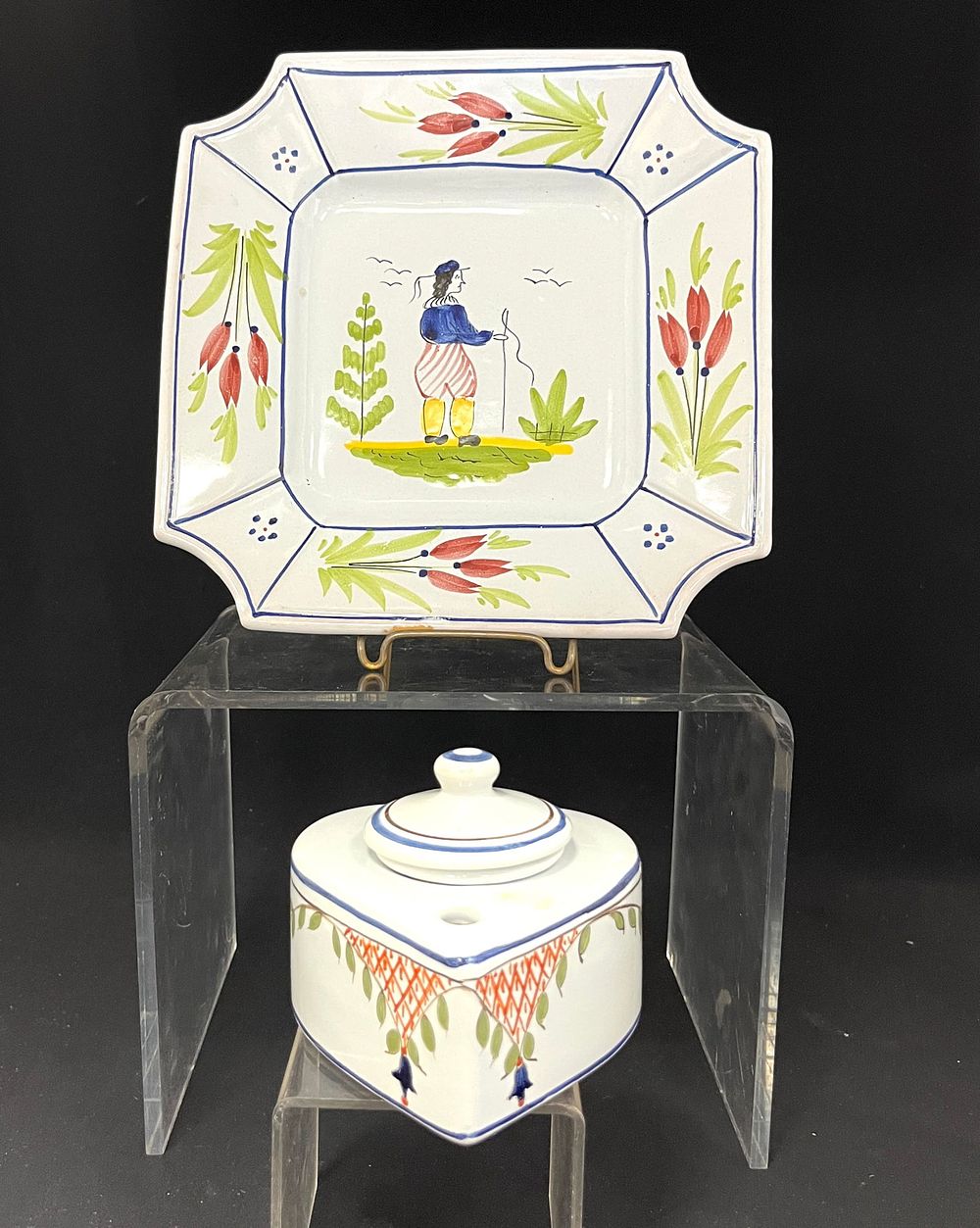 Lot 238: HB Henriot Quimper ink well and plate