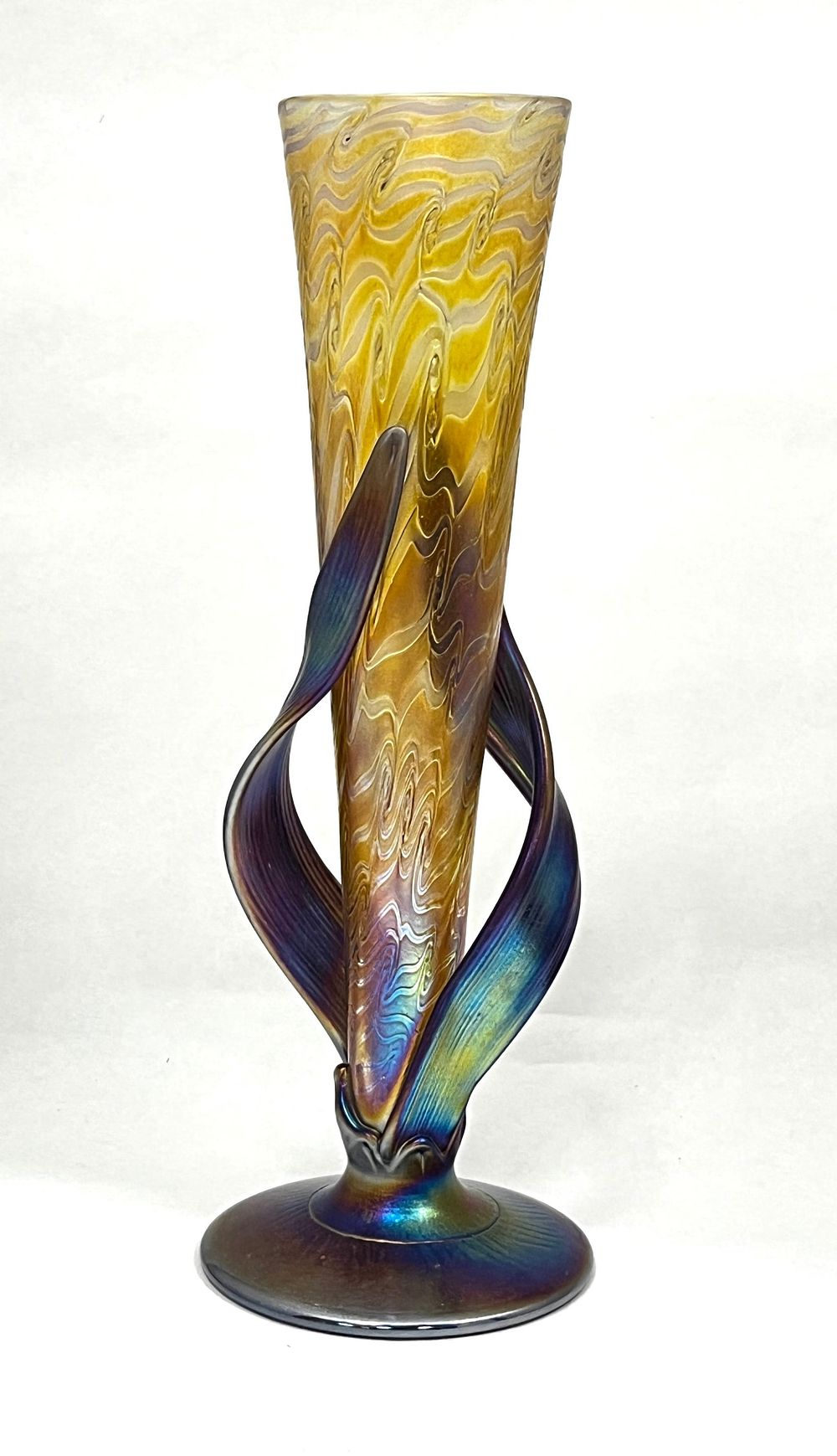 Lot 388: Muller Bohemian glass vase