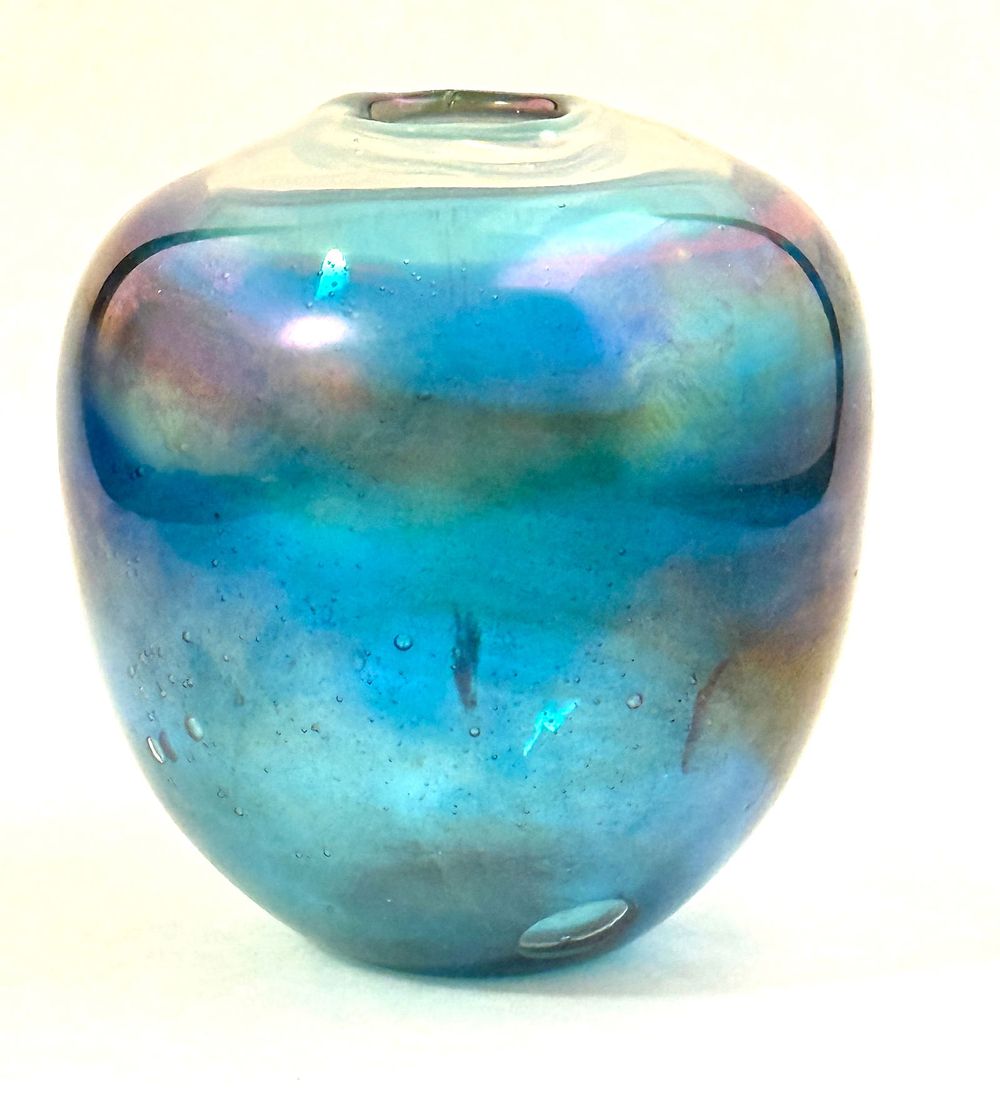 Lot 187: Michael Taylor Blue Vase