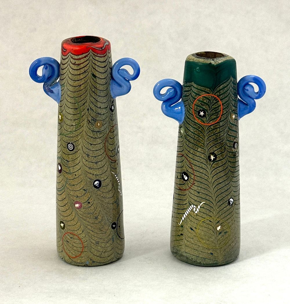 Lot 192: 2 Noble Effort Small Vases