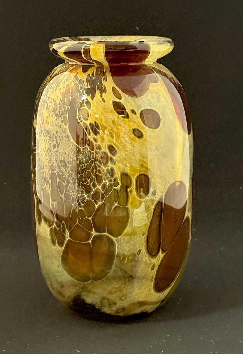 Lot 240: Richard Ritter Paperweight vase