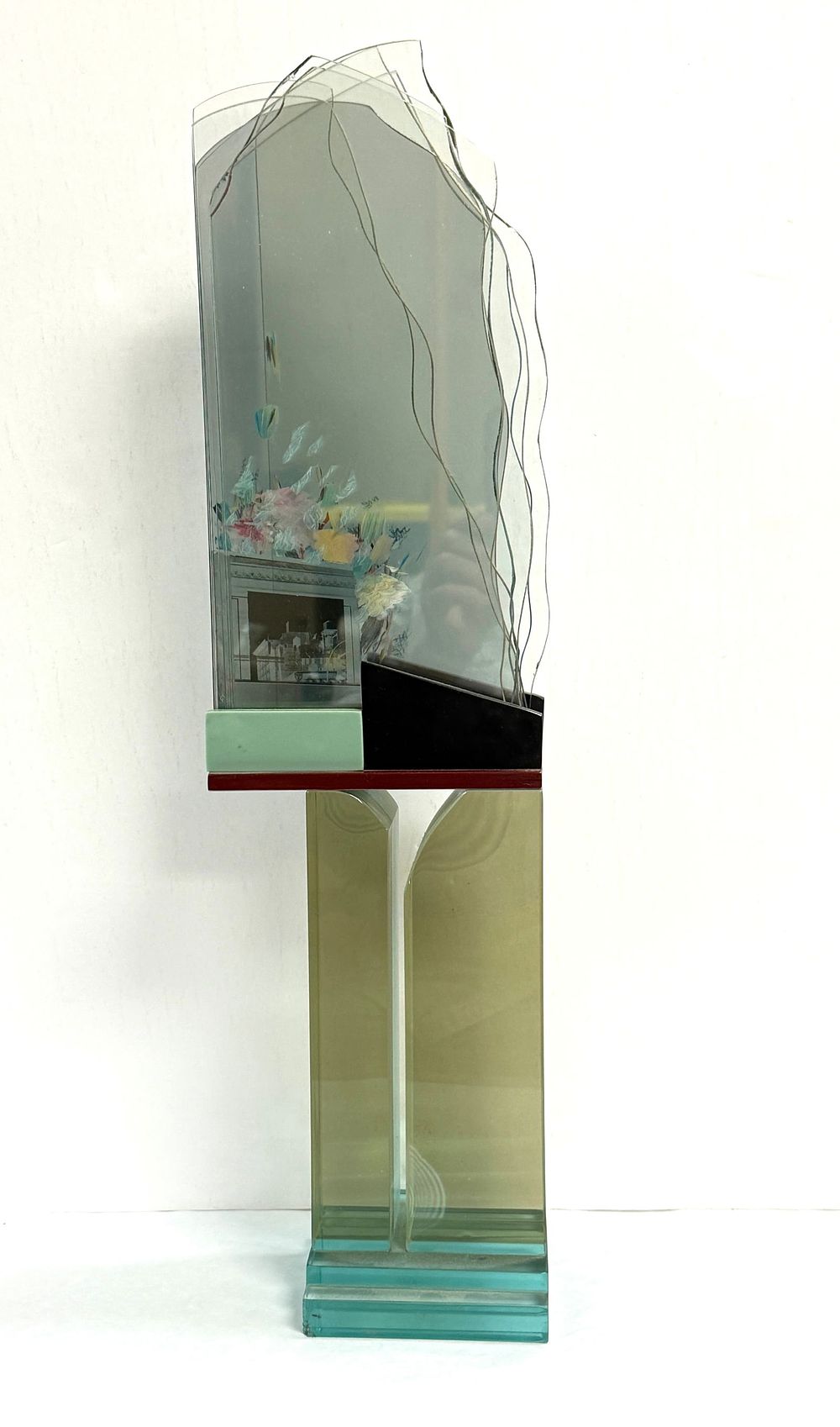 Lot 247: Robert Palusky Glass Sculpture