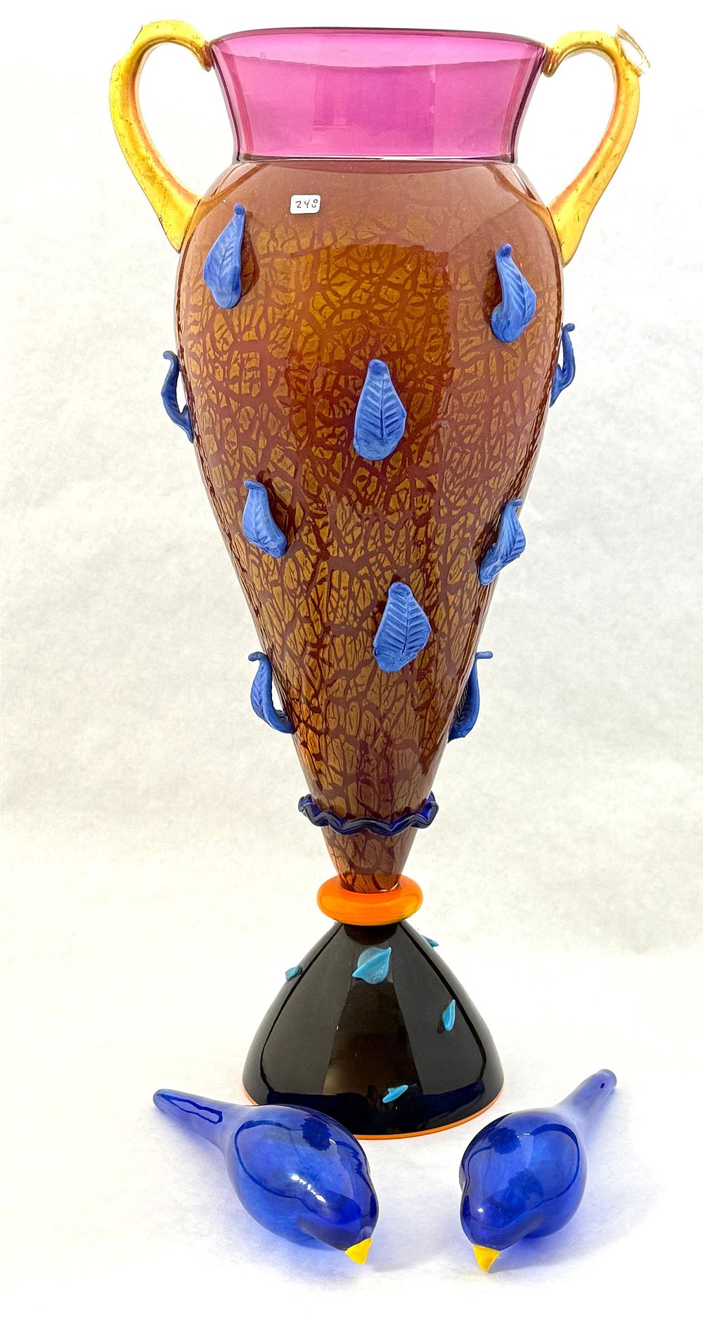 Lot 248: David Levi Art Glass Sculpture