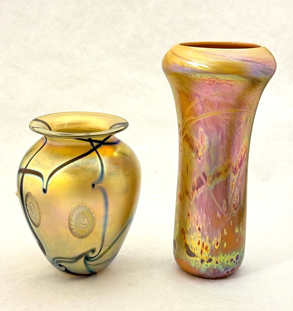 Lot 504: 2 Contemporary Art Glass Vases
