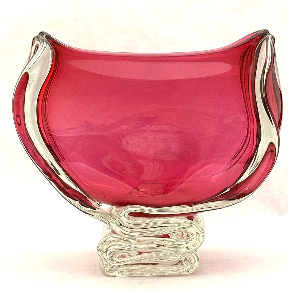 Lot 532: Large Ed Branson Cranberry Vase