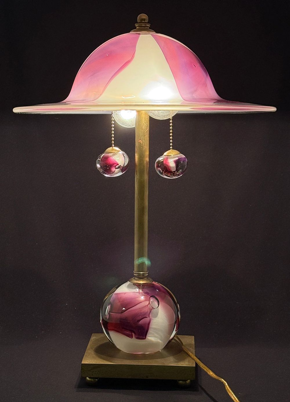 Lot 533: Kimberly Erickson Art Glass Lamp