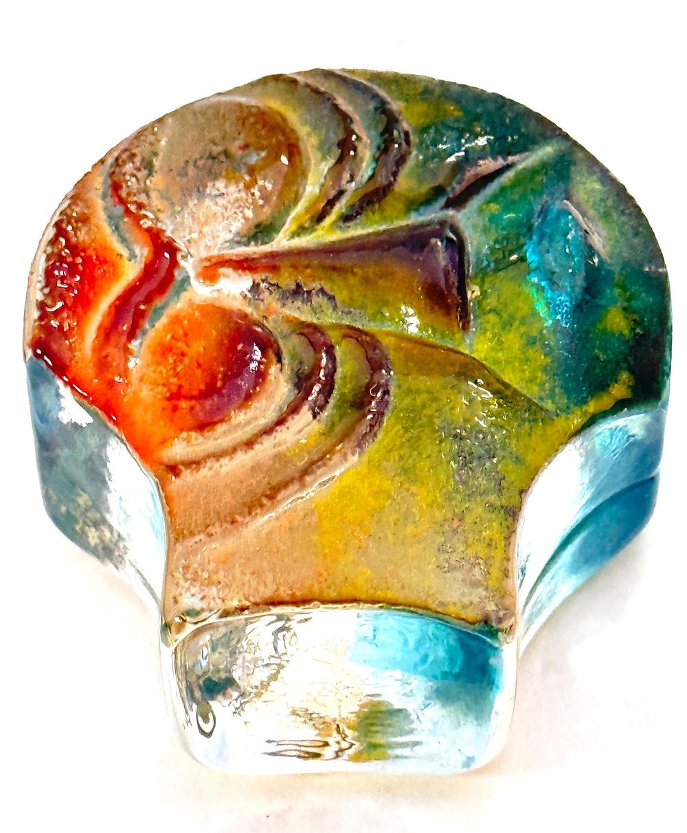 Lot 554: Kosta Mask Paperweight