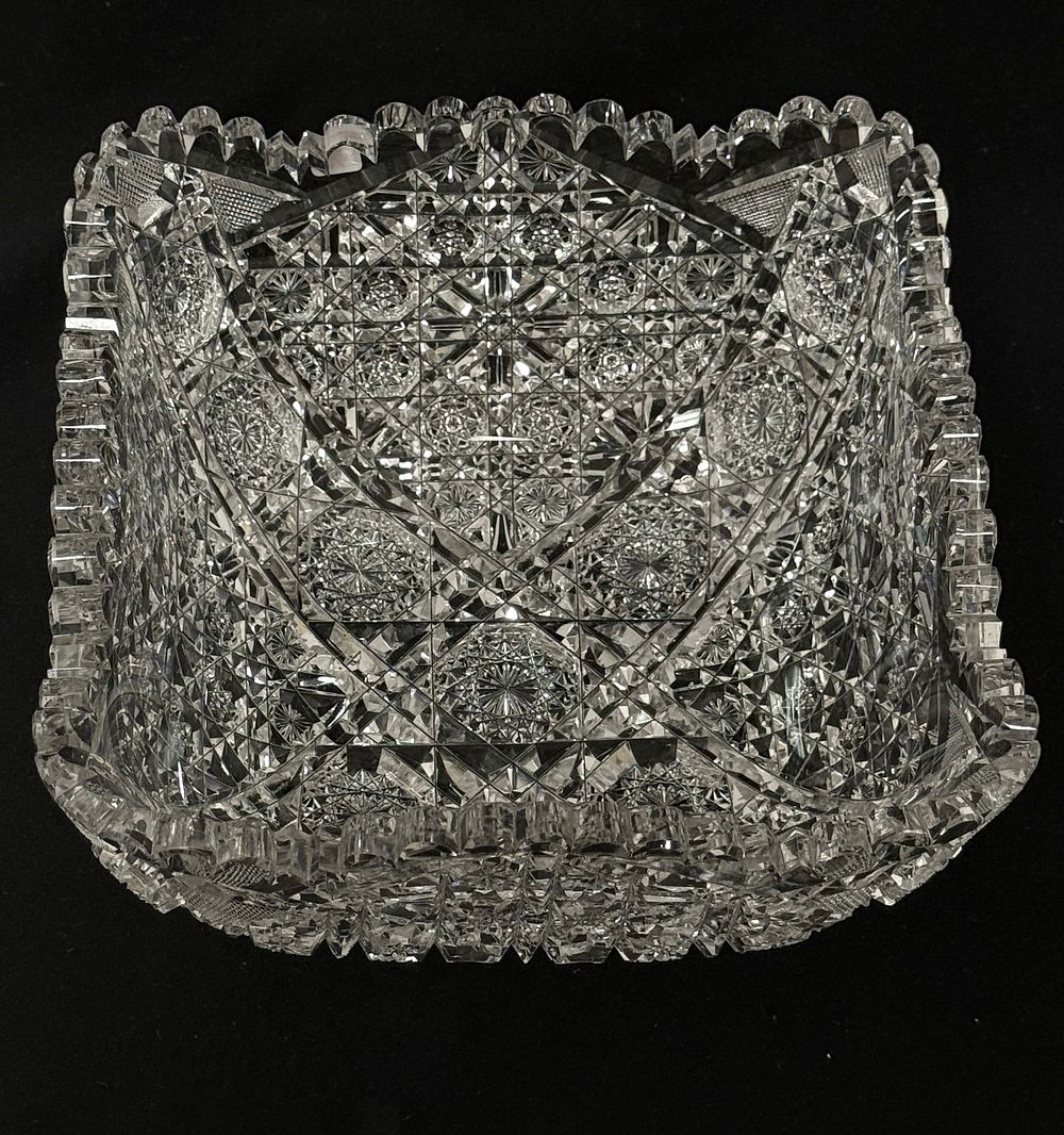 Lot 507: ABCG Hoare Square Bowl