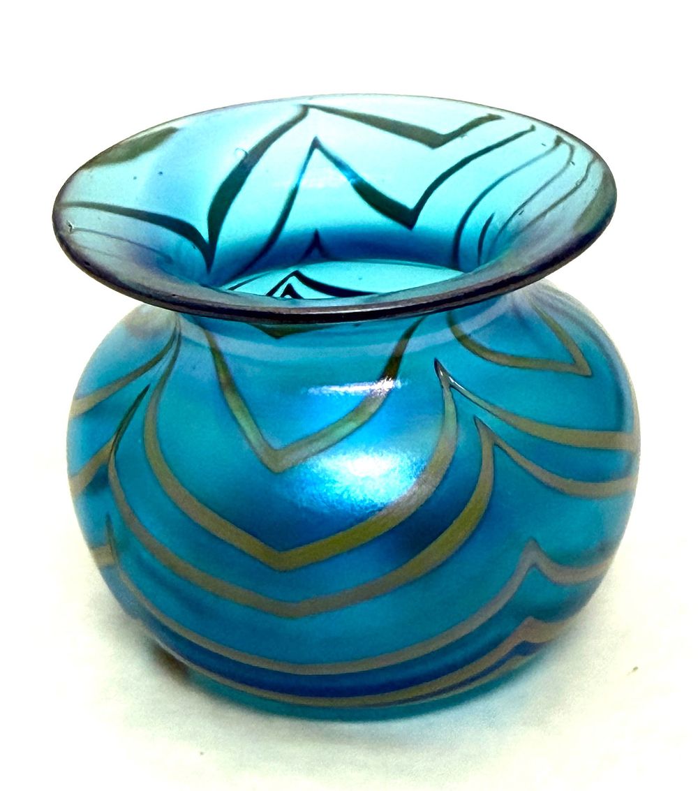 Lot 516: Very Early Charles Lotton Vase