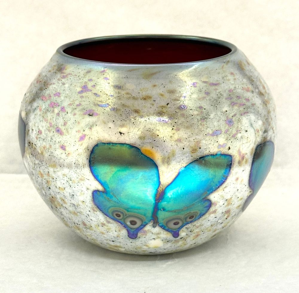 Lot 518: Jeremiah Lotton Iridescent Bowl