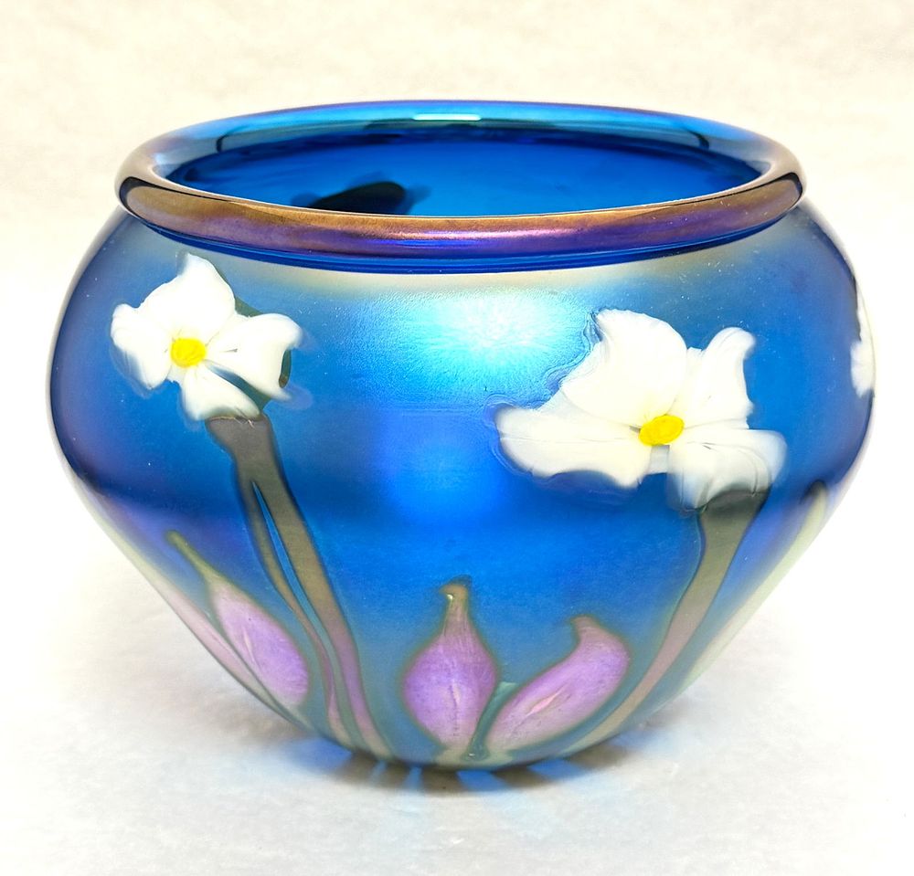 Lot 519: Very Important Charles Lotton Vase