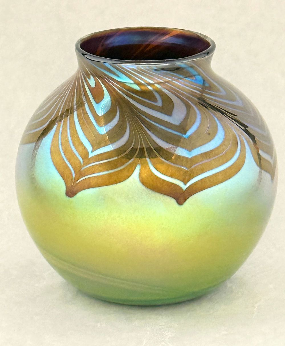 Lot 526: Lotton Iridescent Vase
