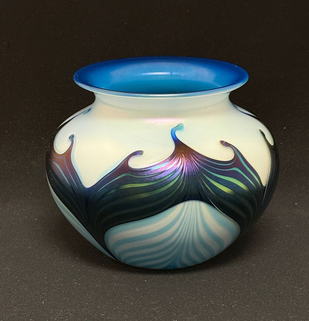 Lot 527: Charles Lotton Vase