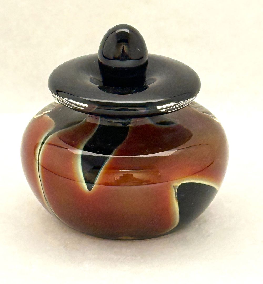 Lot 534: Very Cute John Lotton Perfume