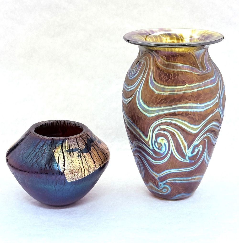 Lot 567: 2 Eickholt Vases