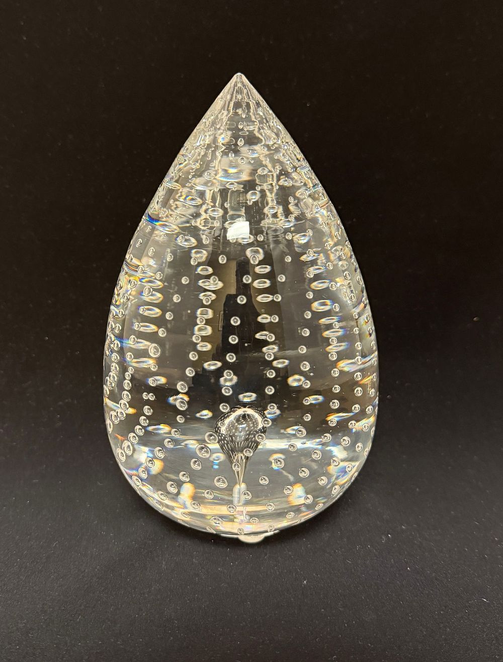 Lot 575: Steuben Egg with Bubbles