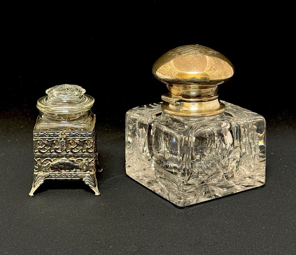Lot 580: Rock Crystal Ink Well