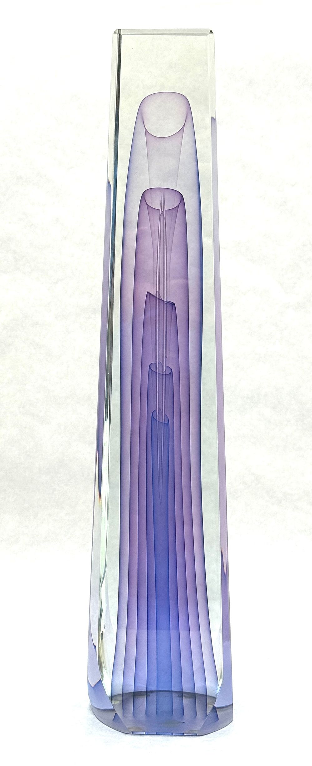 Lot 585: Edward Kuchurik Sculpture