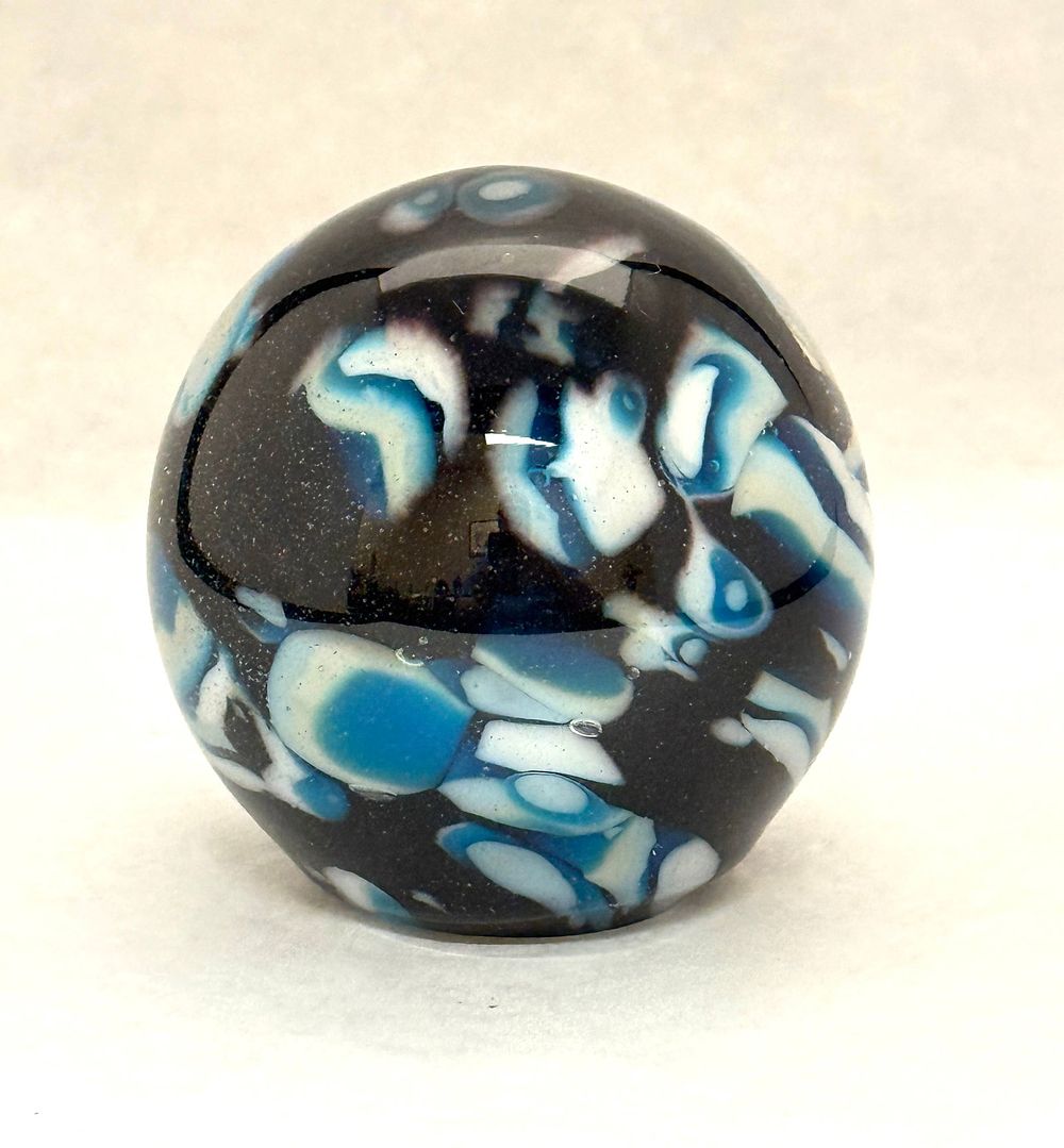 Lot 501: Mark Fowler Paperweight