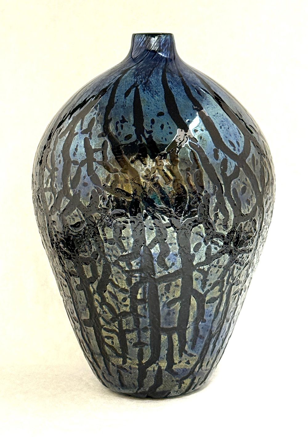 Lot 534: Contemporary Crackle Vase