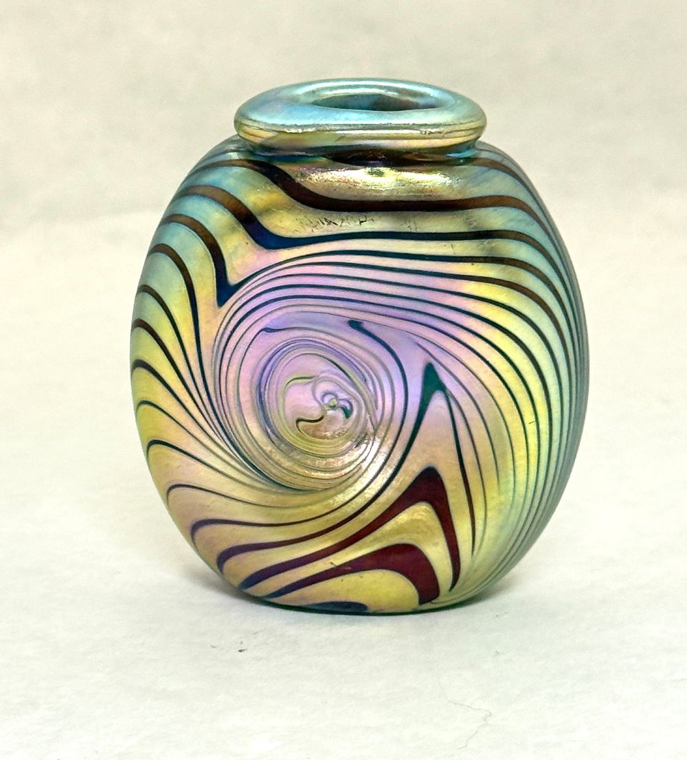 Lot 579: Mark Peiser Flat Sided Vase