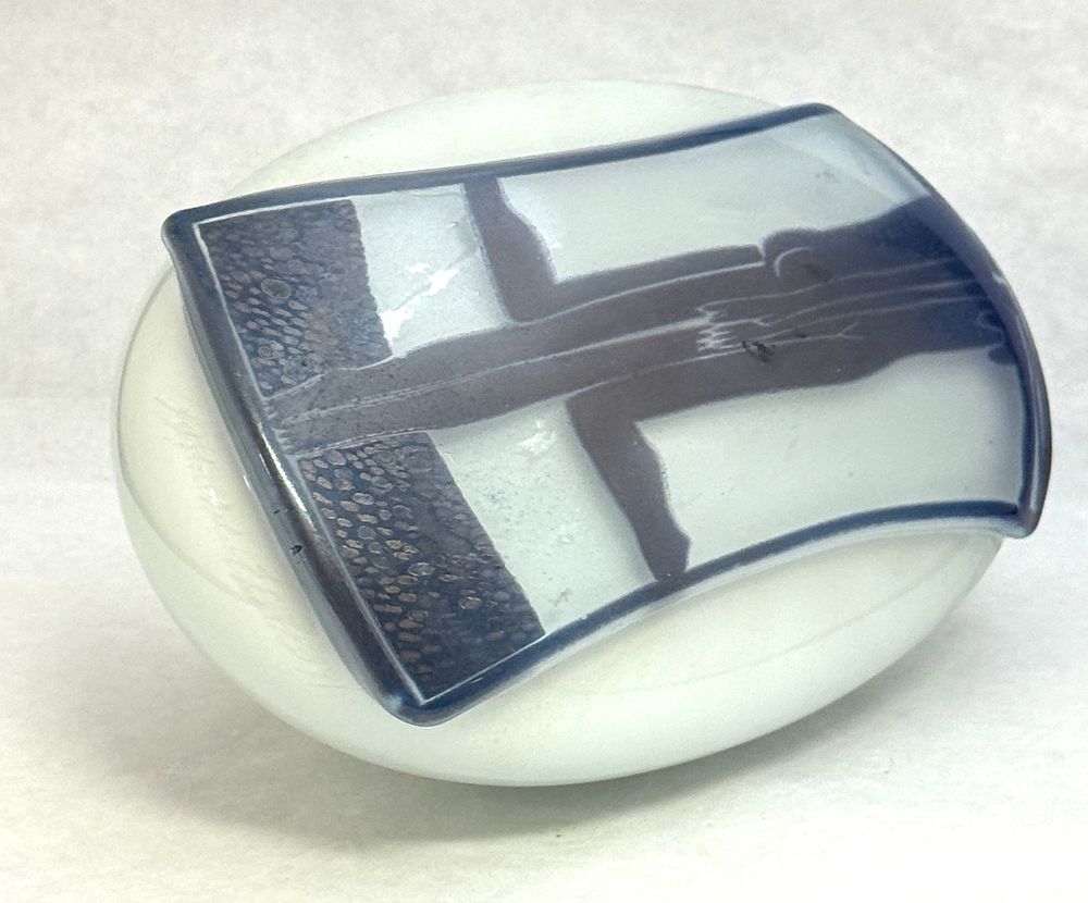 Lot 567: Stephen Edwards Art Glass Vase