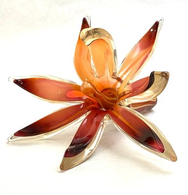 Littleton Vogel Glass Sculpture. John Littleton and Kate Vogel glass sculpture of a blooming 