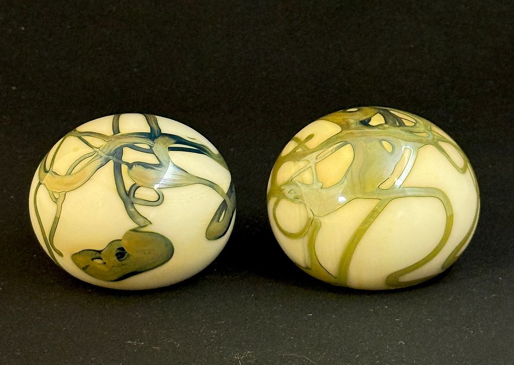 Lot 600: 2 John Byron Paperweights