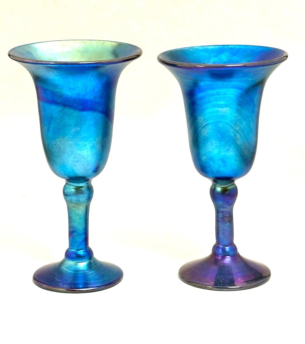 Lot 617: Pair Mario Real Blue Goblets