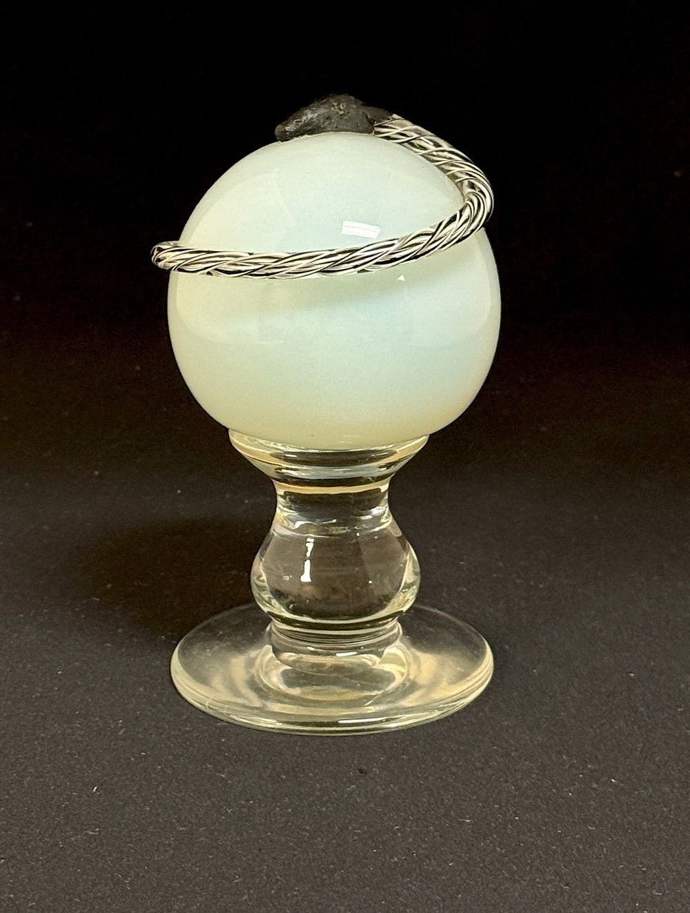 Lot 619: Murano Sculpture