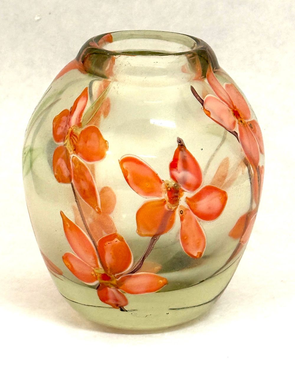 Lot 625: Contemporary Art Glass Vase