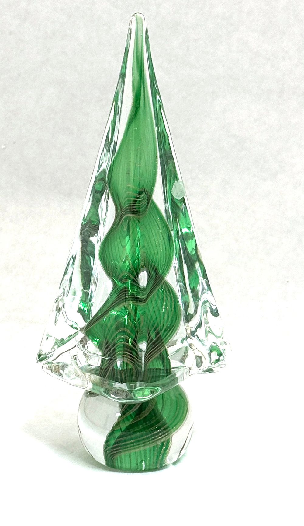 Lot 626: Contemporary Art Glass Sculpture