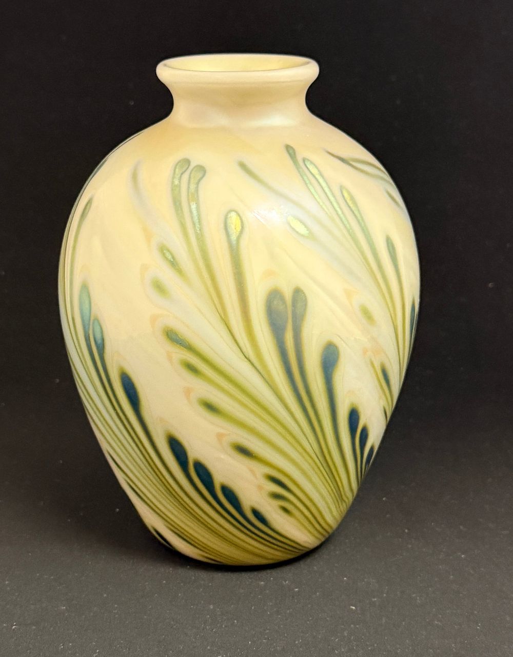 Lot 635: Charles Lotton Opal Wisteria Vase