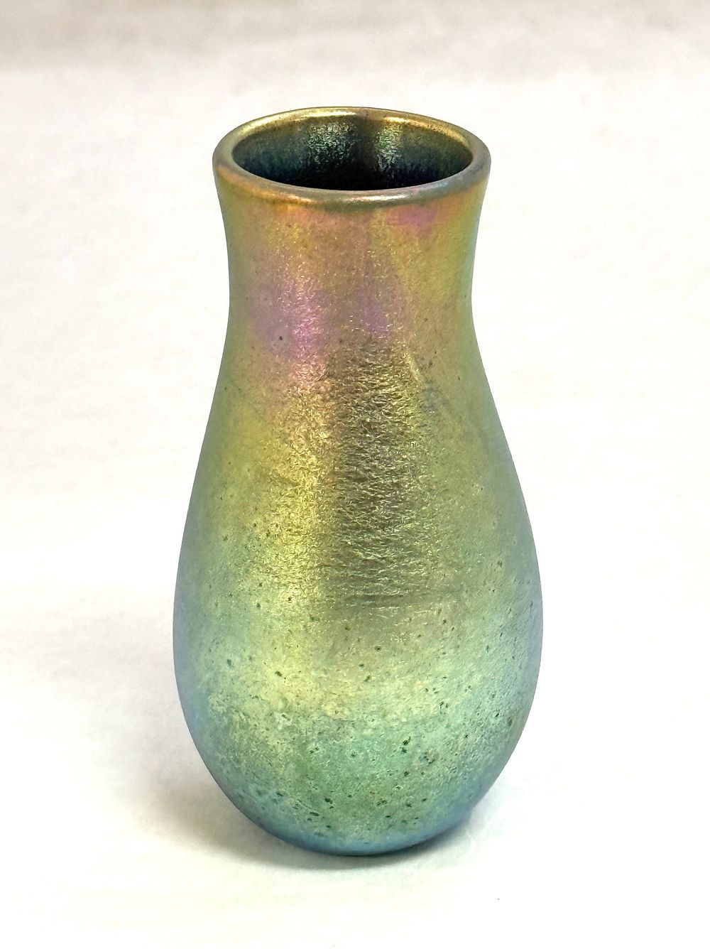 Lot 650: Charles Lotton Gold Cabinet Vase