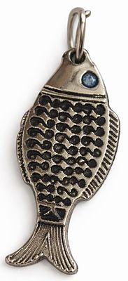 תליון כסף 925 בצורת דג 
משקל: 4.75