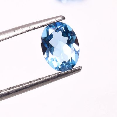 Naturel Sky Blue Topaz Oval 14X10 Mm 2 Pieces. Top Quality Naturel Sky Blue Topaz Oval 14X10 Mm 